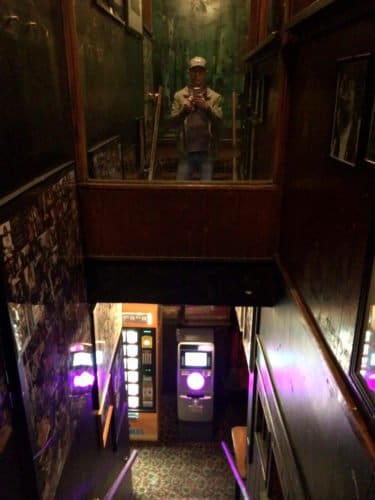 Reporte: Una visita al Rainbow Bar & Grill, la meca del Rock en Los