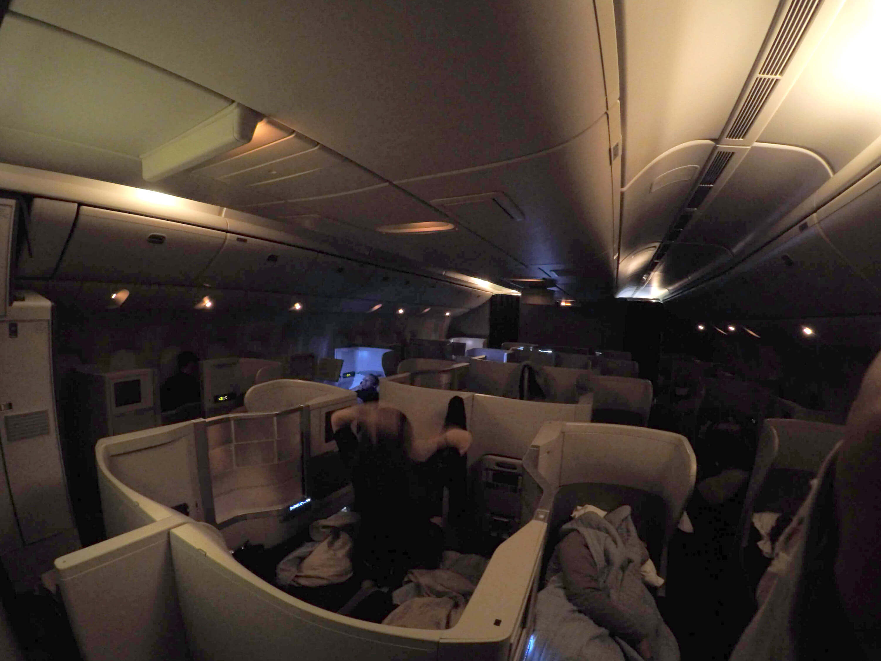 Cabina principal Club World 777-200 Cabina principal Club World 777-200