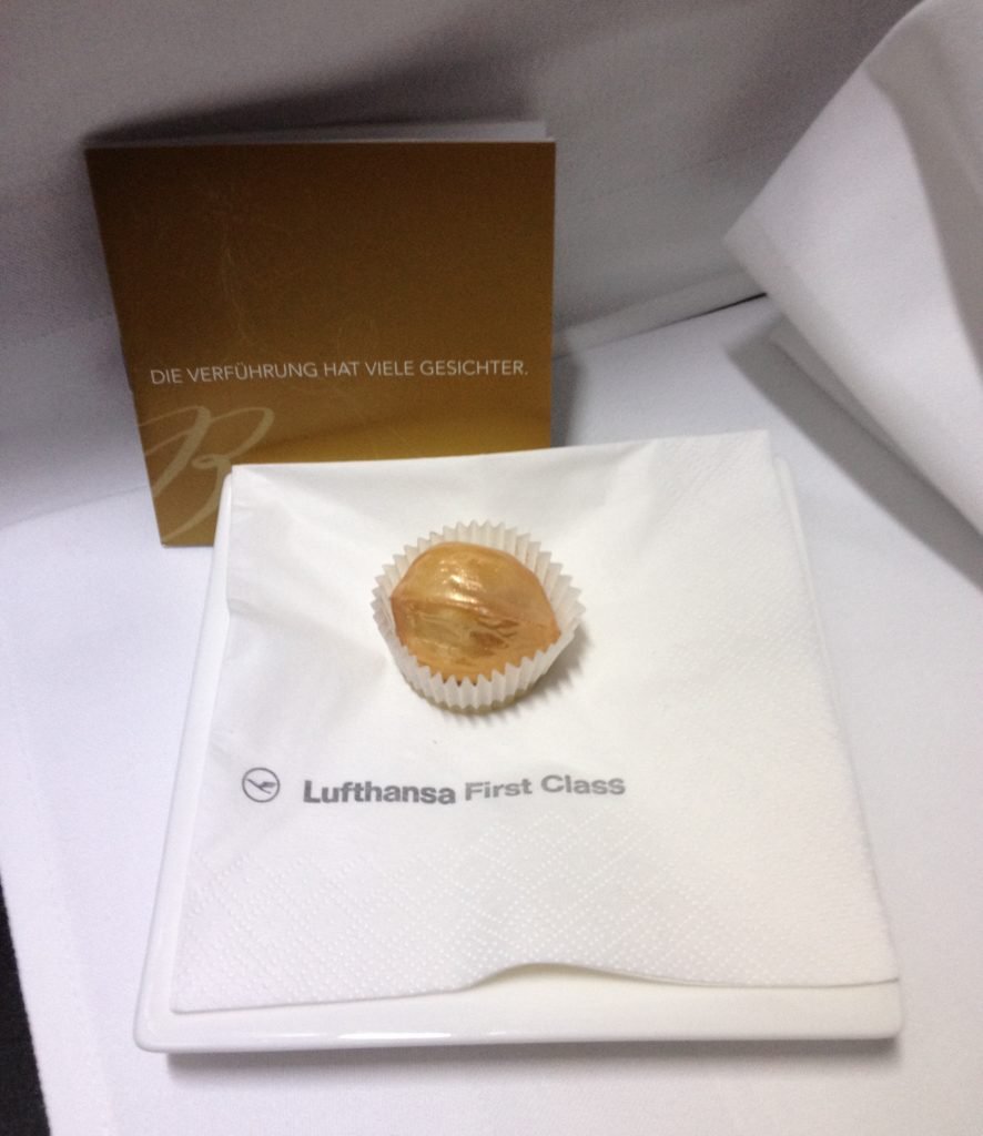 Lufthansa First Class praliné post almuerzo