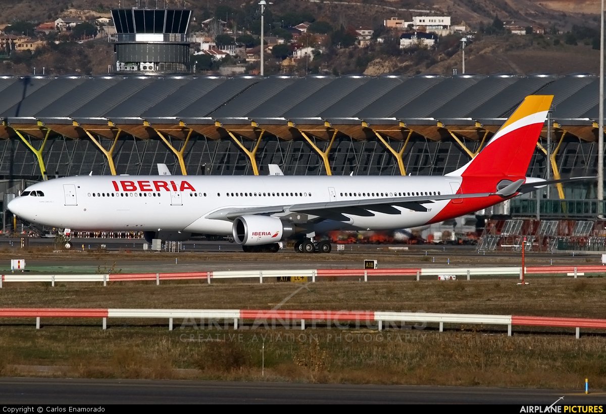 Airbus 330 de Iberia (Foto: Carlos Enamorado)