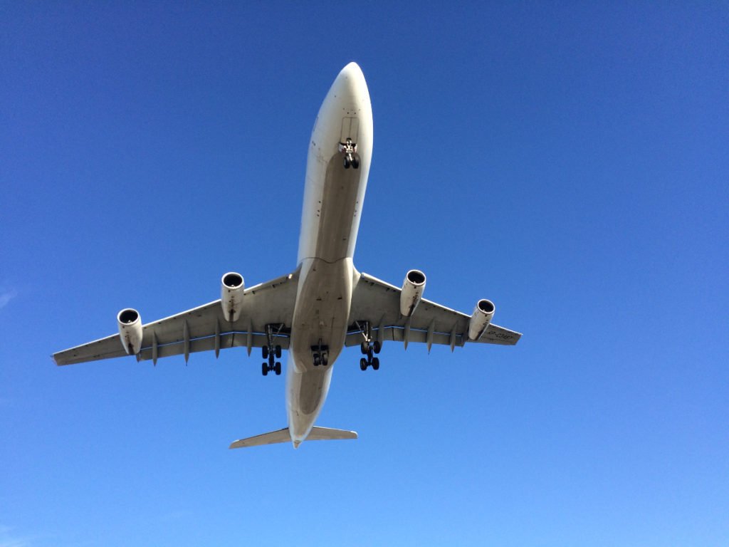 A340 aterrizando en LAX