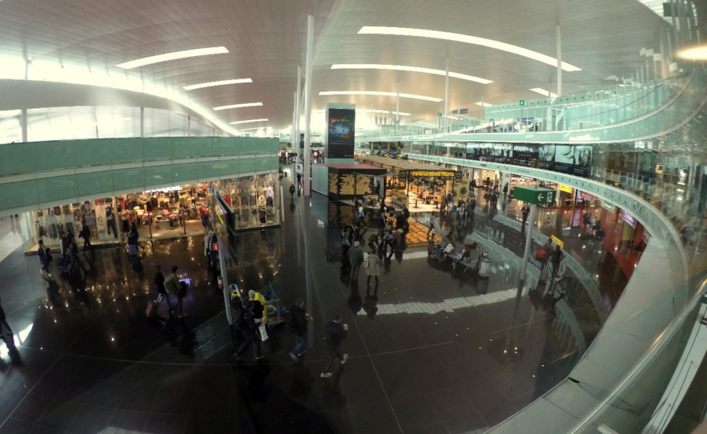Vista de la terminal - Sala Joan Miró