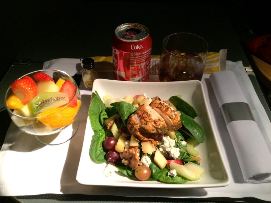 Ensalada y frutas, American Airlines LHR-JFK