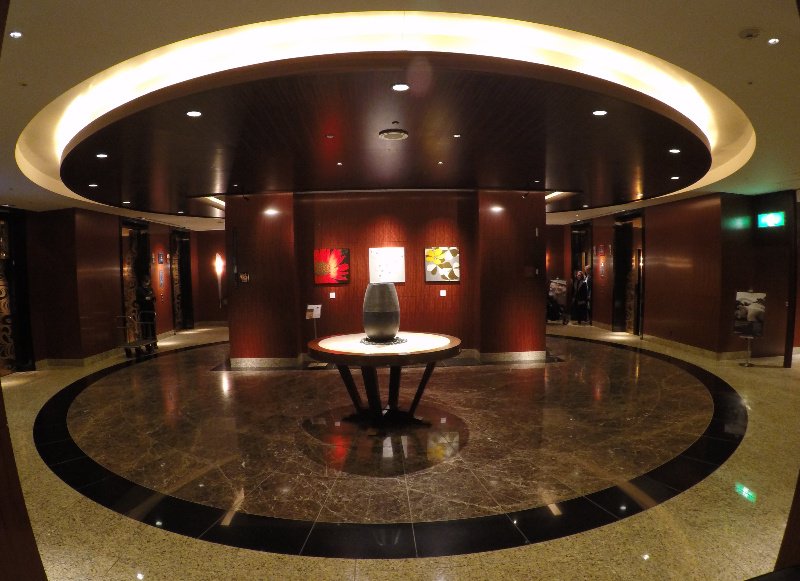 Intercontinental ANA Tokyo lobby
