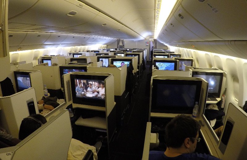 Japan Airlines 777, Business Class