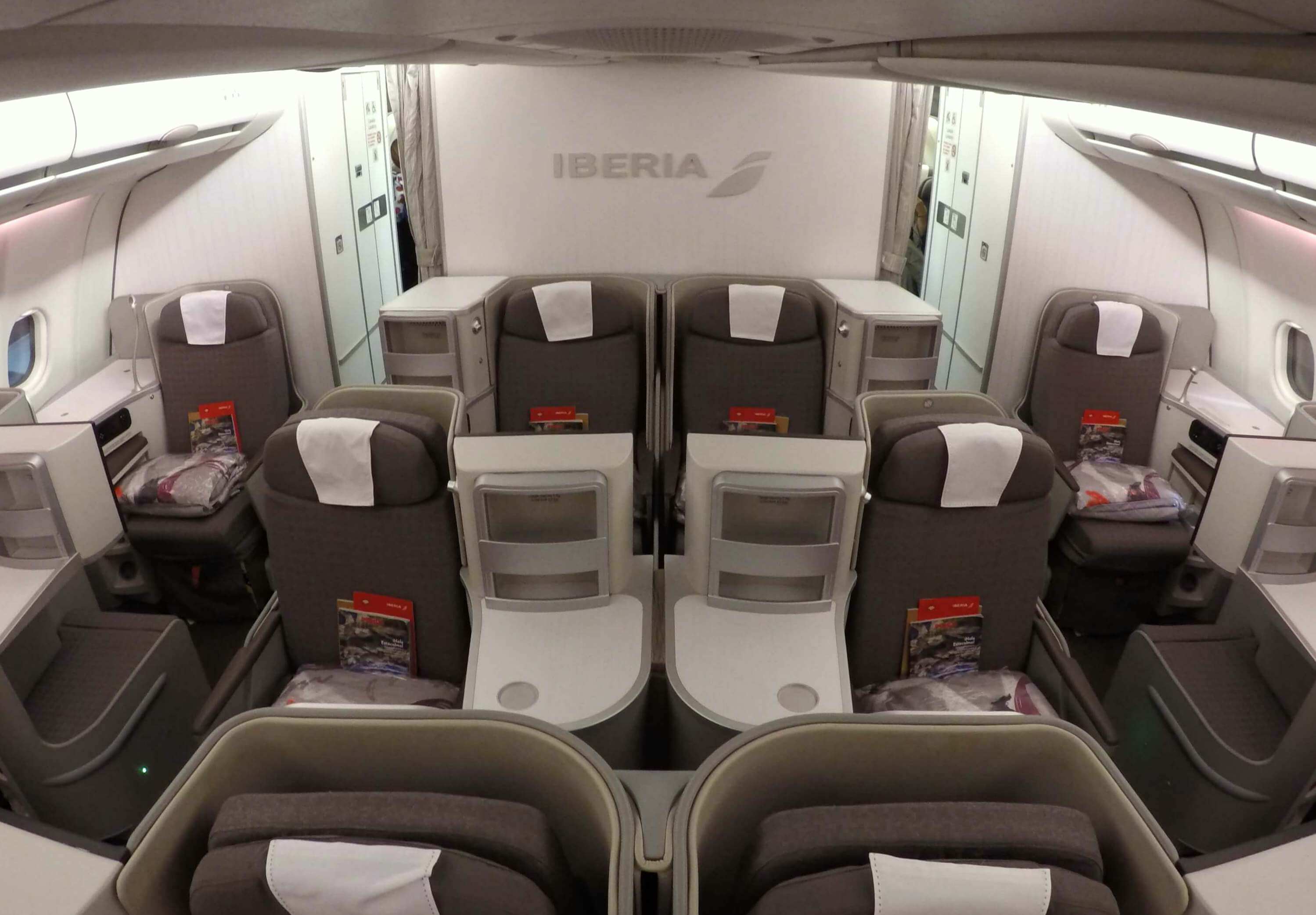 Iberia Business Class airbus 340-600, asientos individuales