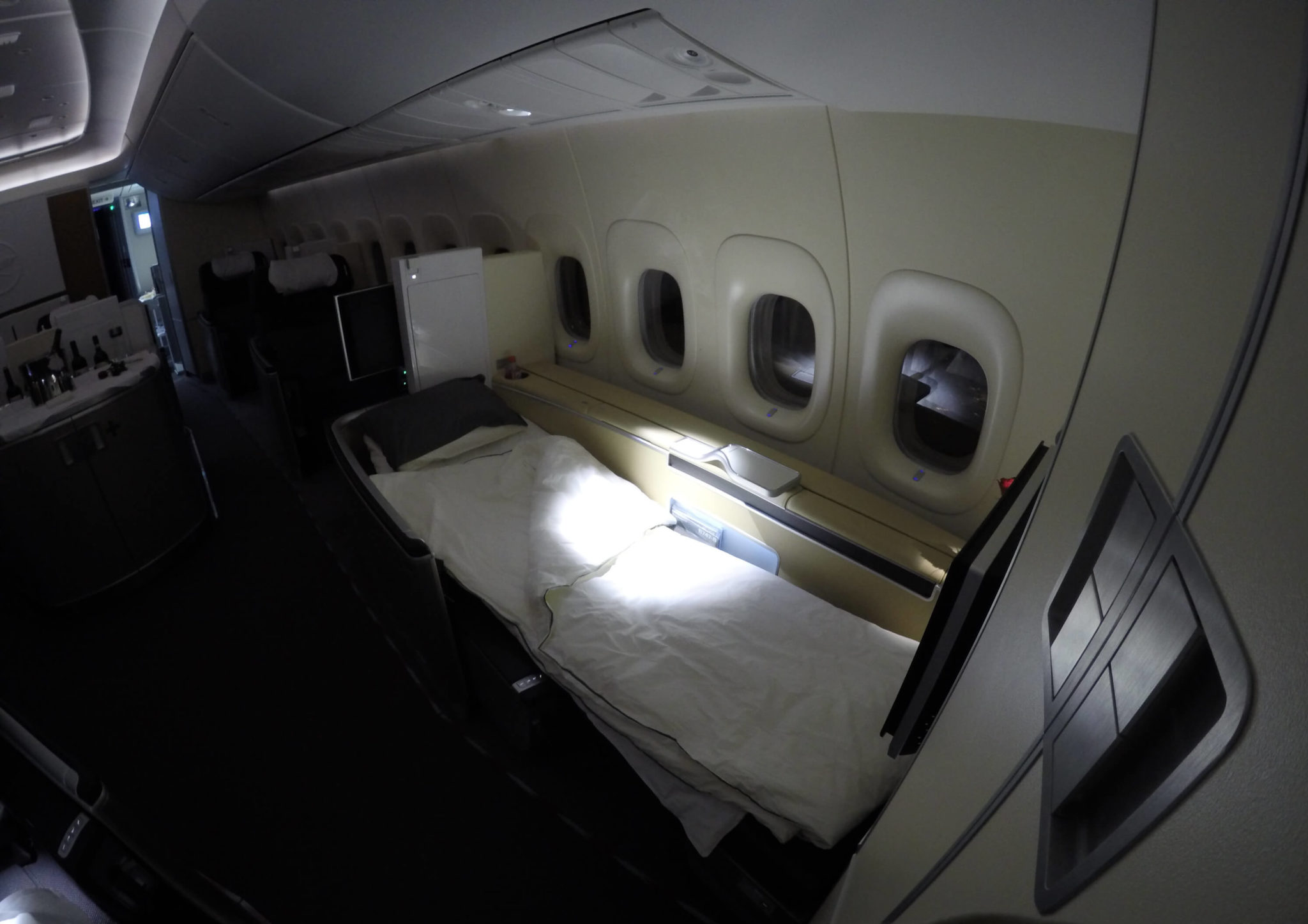 Mi cama, Lufthansa first class
