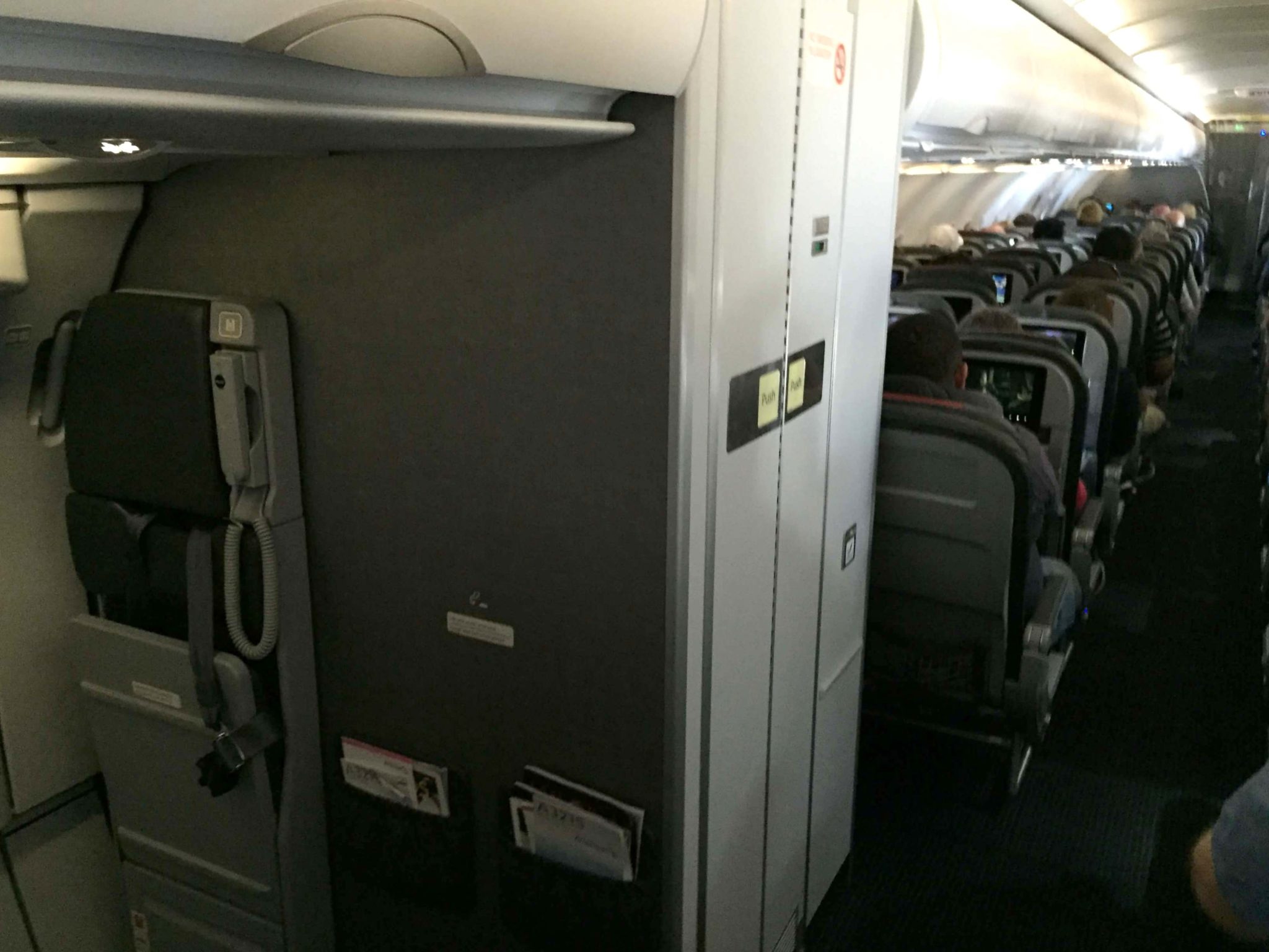 Main Cabin Plus American Airlines A321