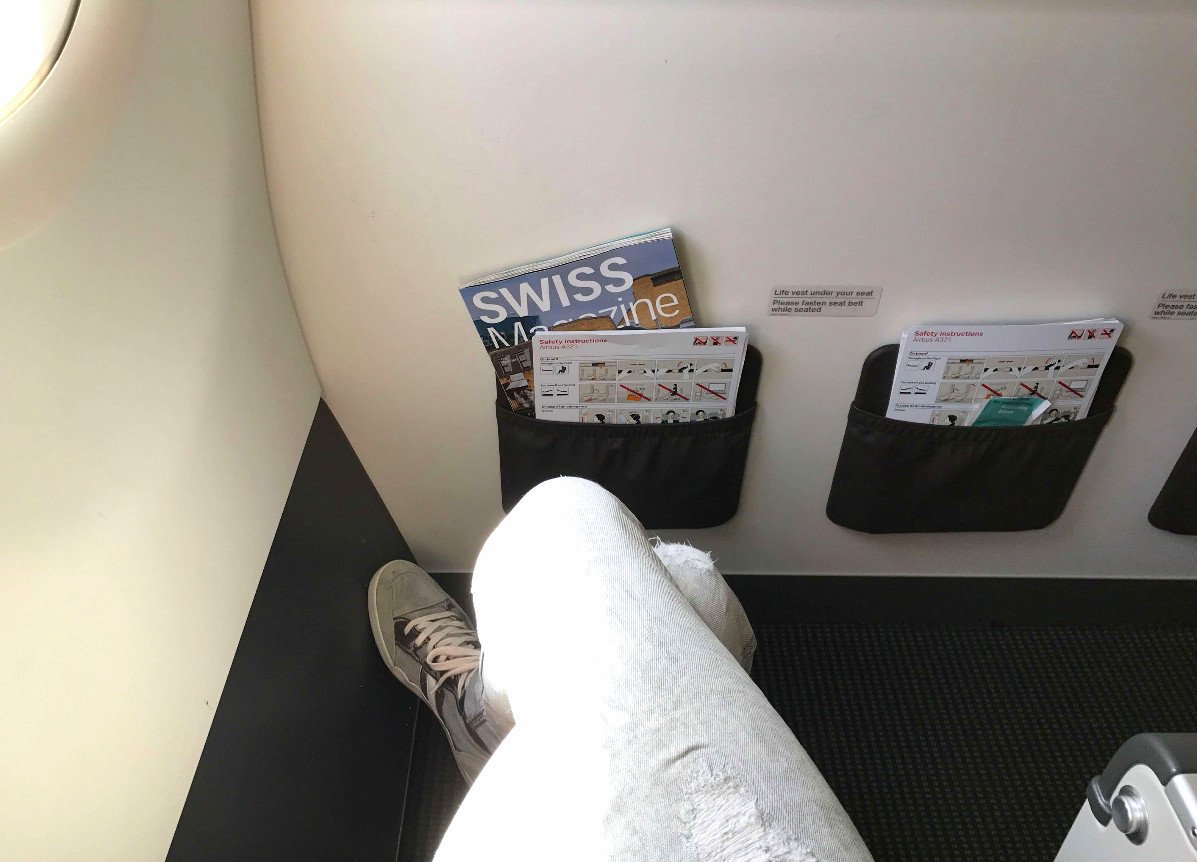 Legroom confortable en la primera fila 1 Swiss A321