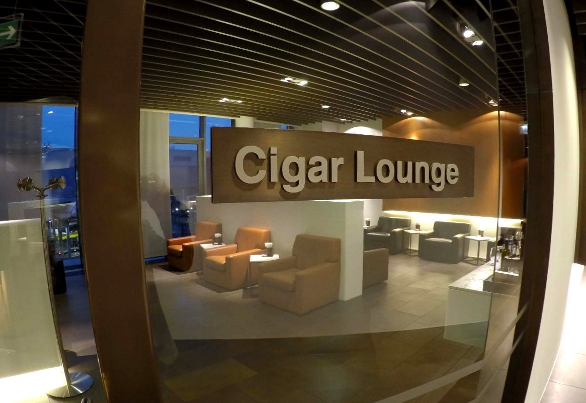 Cigar Lounge, Terminal Primera Clase Lufthansa