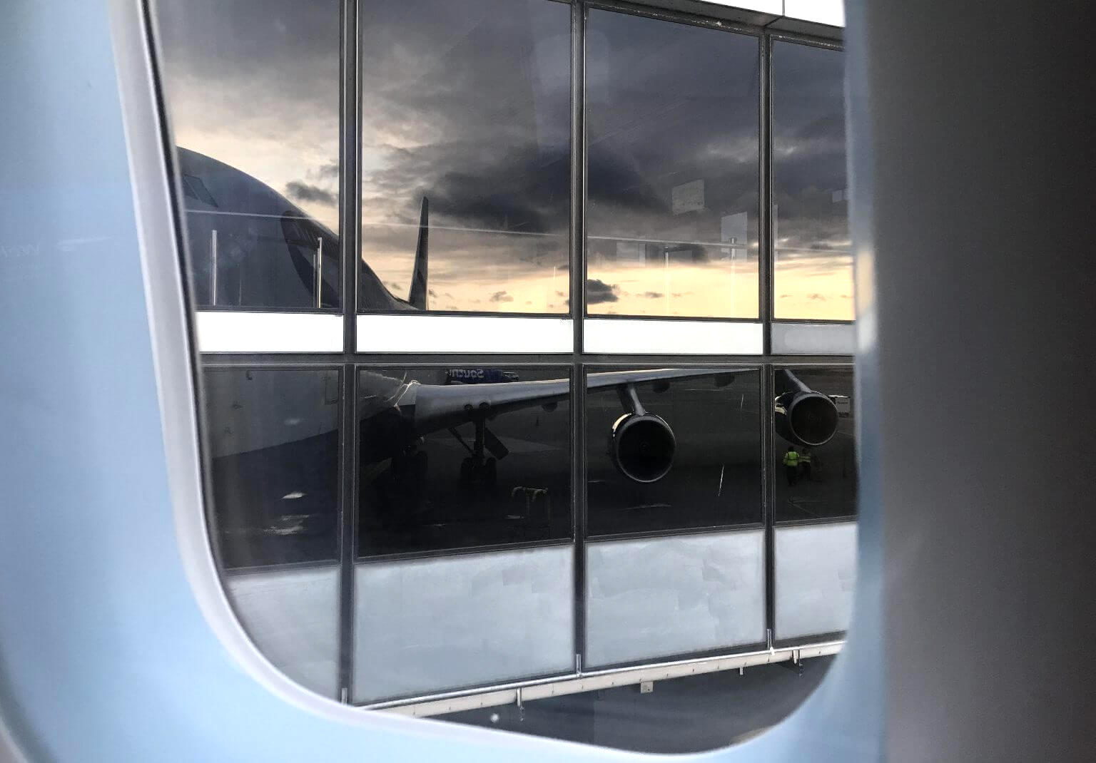 vista desde la ventana de un avión