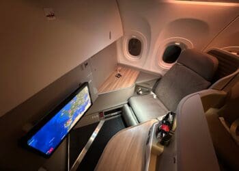 imagen de la pantalla de un video juego de un carro